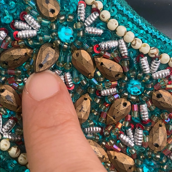 ESIKA Green and Gold Embroidered Midi Indian Shimmery Silk Punjabi Tunic Dress - Picture 13 of 14